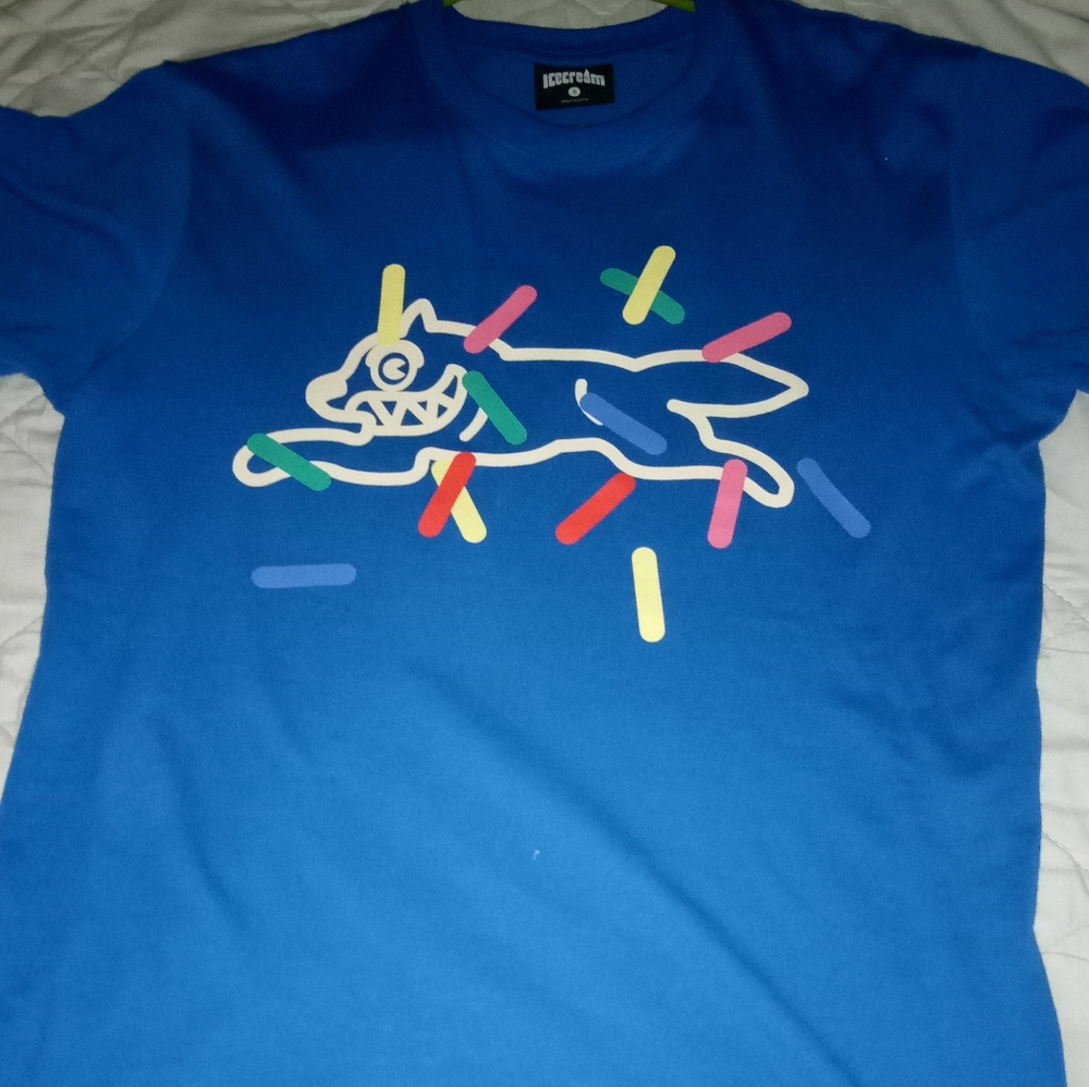 T shirt